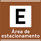 Serviço Variado Area de Estacionamento — placa de atrativos turísticos